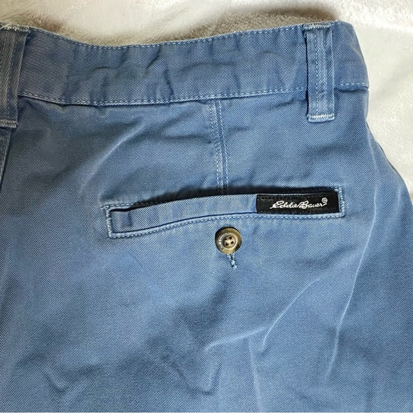 Eddie Bauer Relaxed Cotton Men’s Chino Shorts, Light Blue, Size 34 - Picture 5 of 8